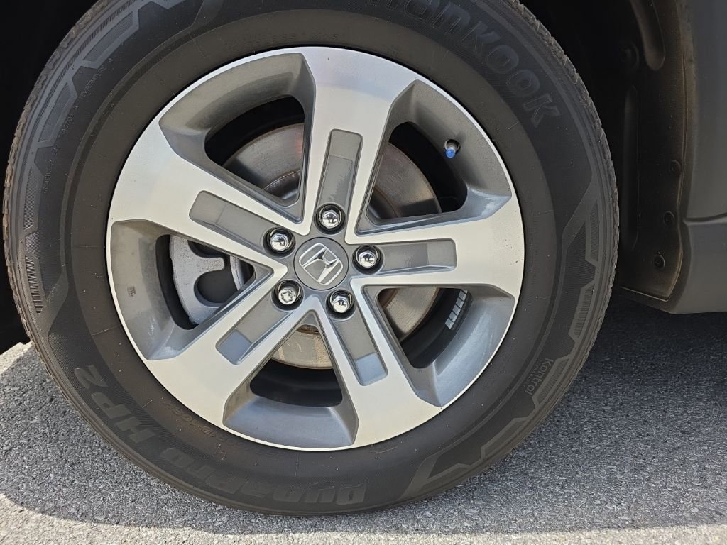 Used 2025 Honda Pilot EX-L image 23