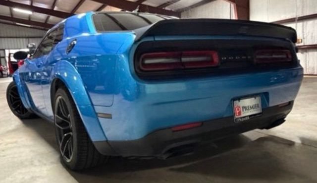 Used 2023 Dodge Challenger SRT Hellcat RWD image 4