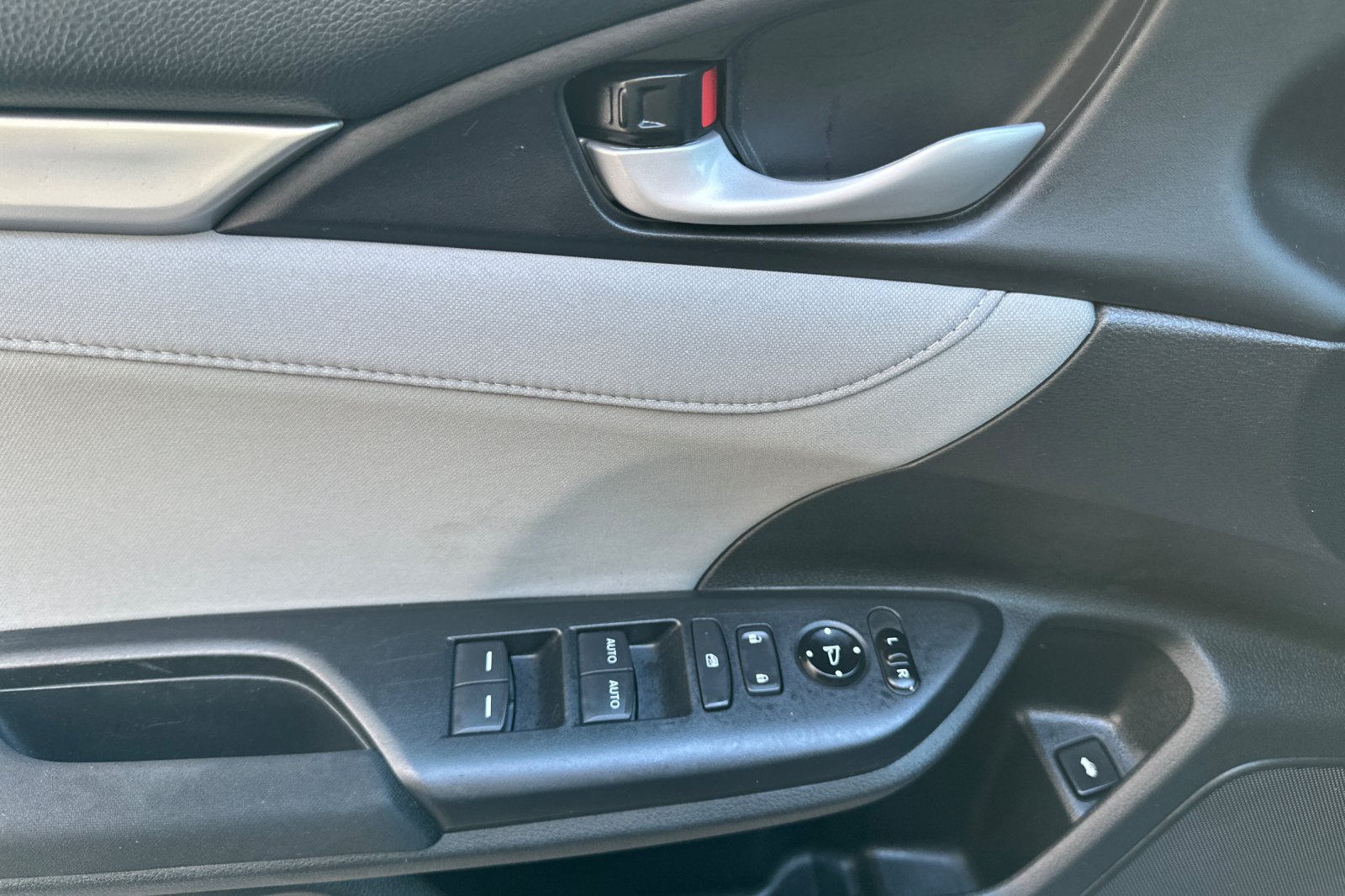 Used 2017 Honda Civic EX image 11