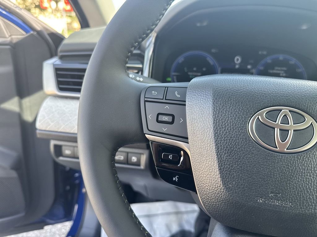 New 2026 Toyota Camry XLE FWD image 17