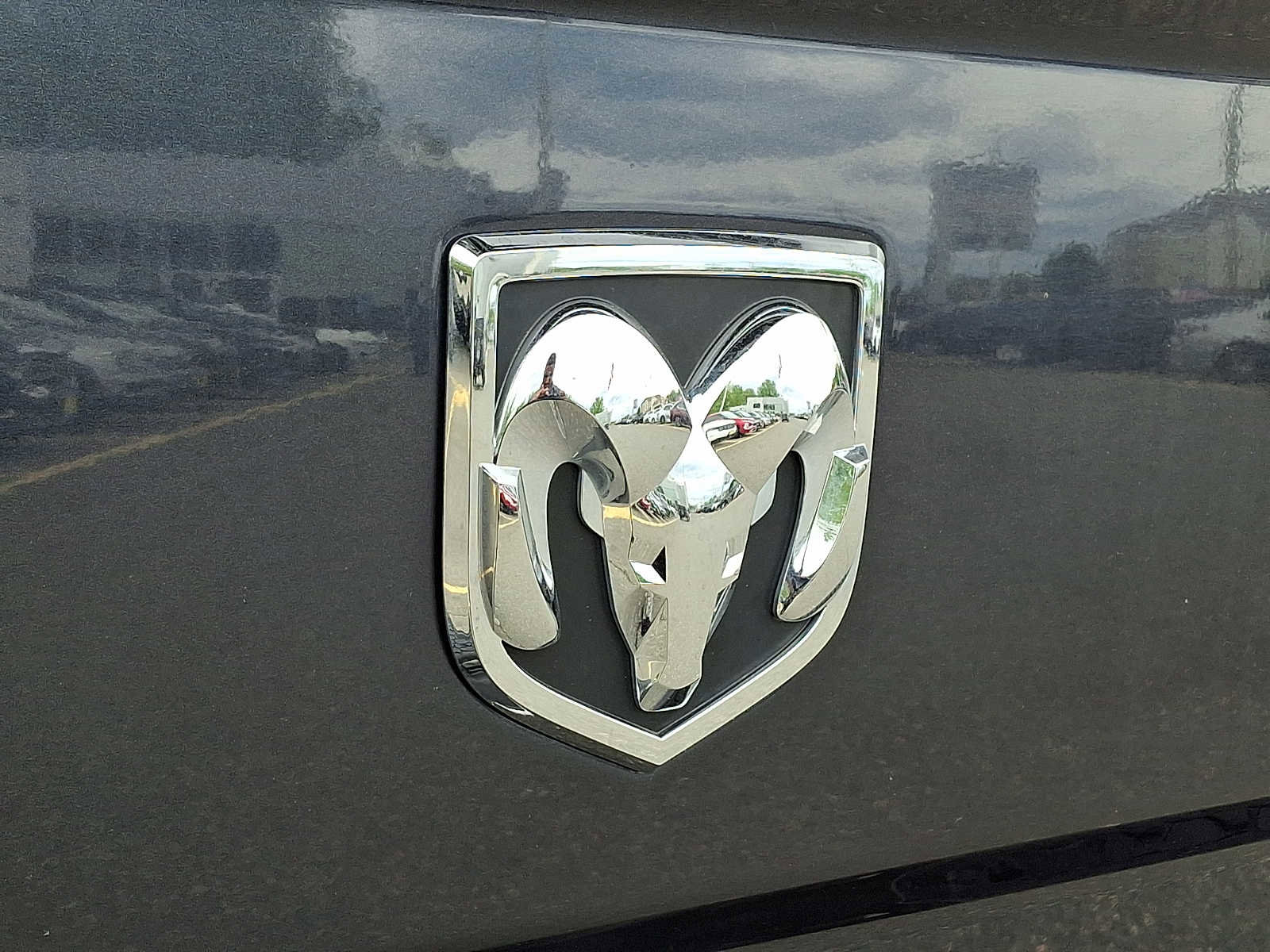 Used 2018 RAM 1500 Express AWD/4WD image 29