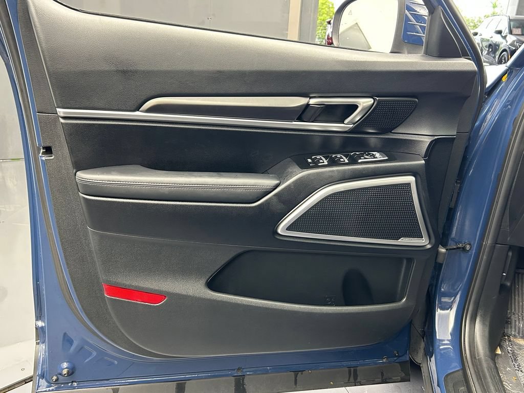 Used 2024 Kia Telluride S w/ S Sunroof Package FWD image 29