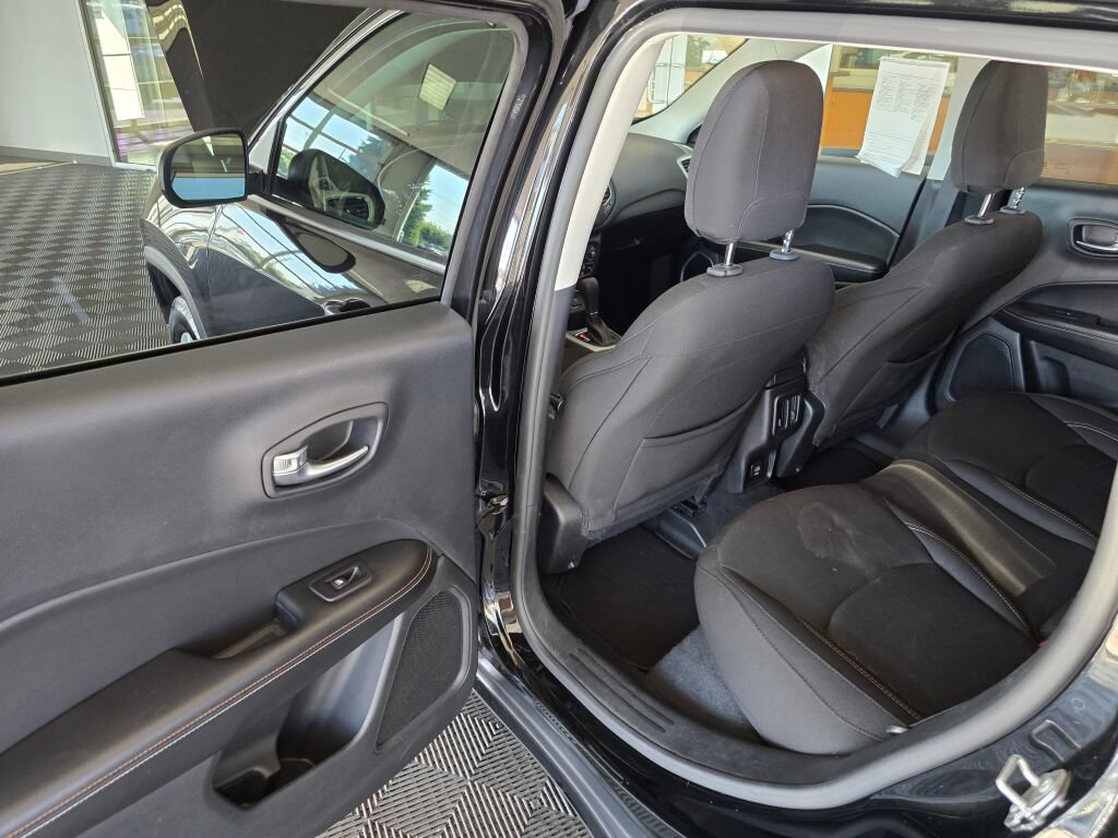 Used 2020 Jeep Compass Sport FWD image 26