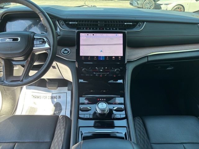 Used 2024 Jeep Grand Cherokee Summit AWD/4WD image 11