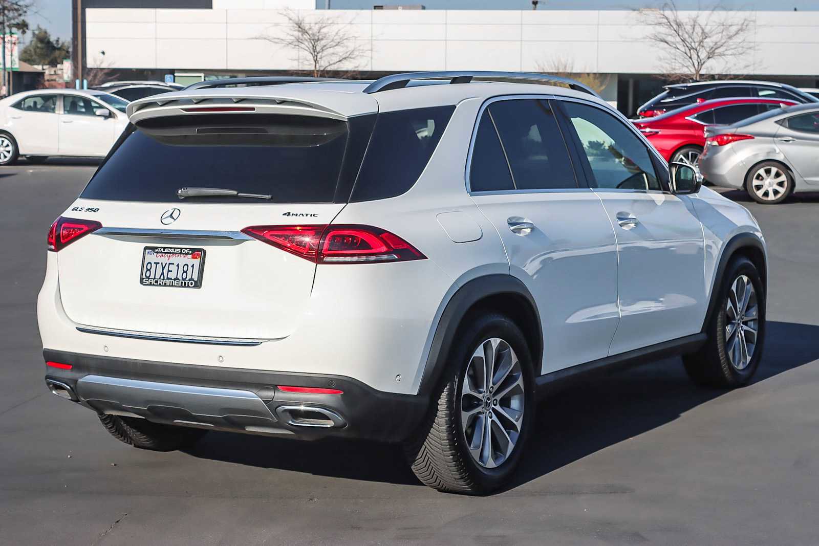 Used 2021 Mercedes-Benz GLE 350 4MATIC image 4