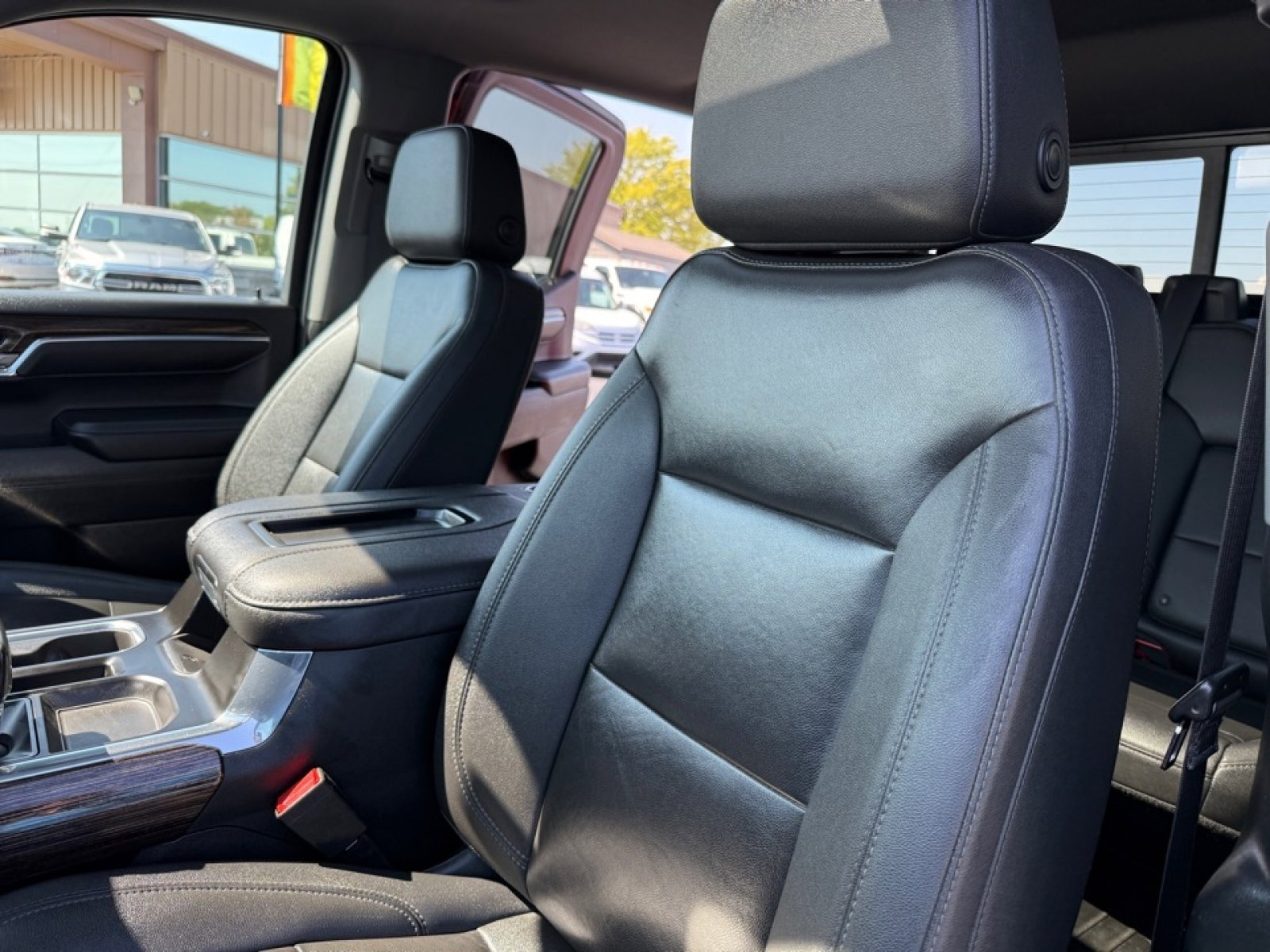 Used 2022 GMC Sierra 1500 Elevation w/ Elevation Premium Package image 16