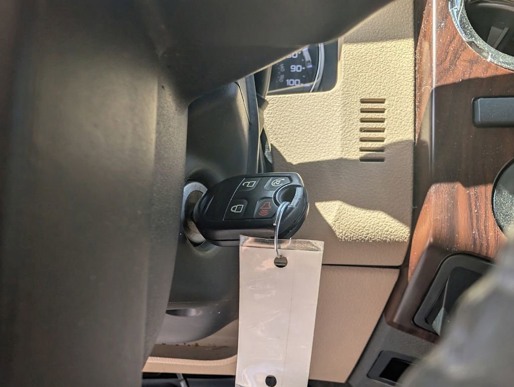 Used 2016 Ford F250 Lariat w/ Chrome Package image 18