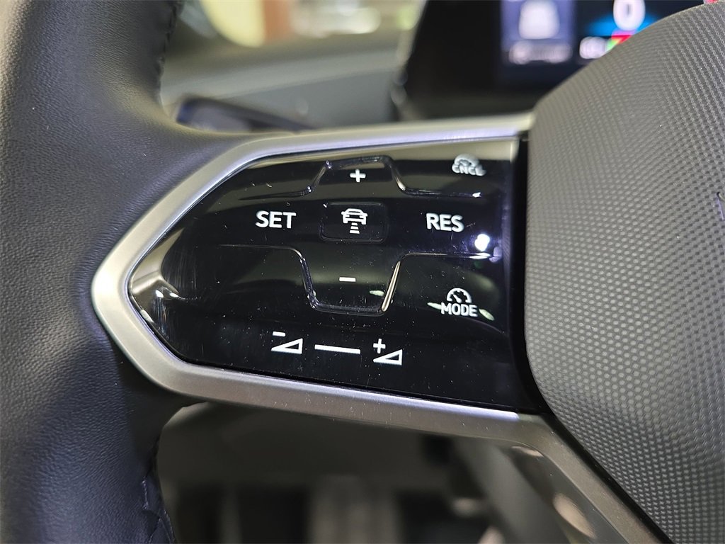 Used 2025 Volkswagen ID.4 Pro S Plus image 20