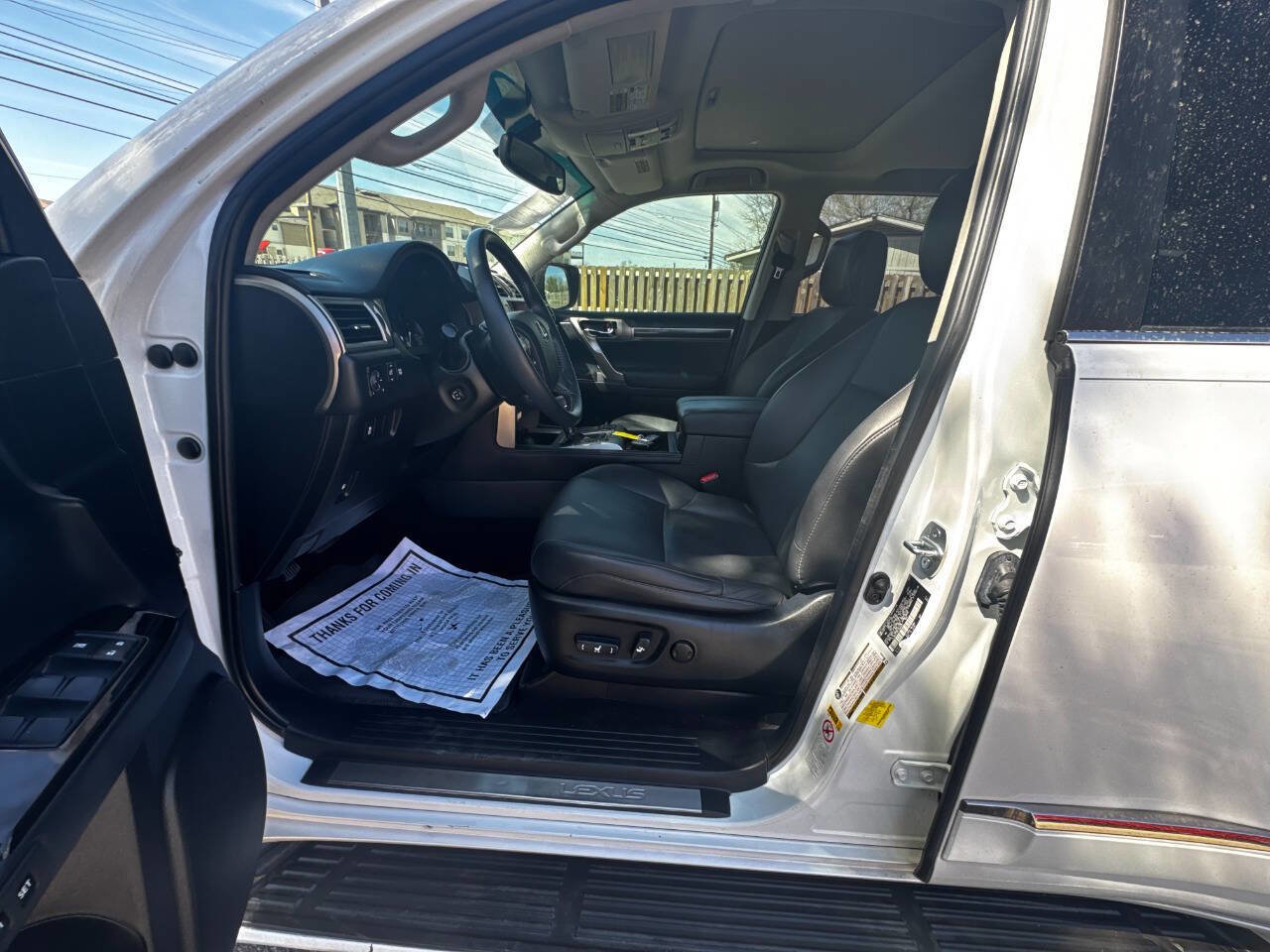 Used 2014 Lexus GX 460 image 18