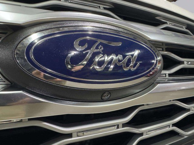 Used 2023 Ford Expedition Platinum image 18