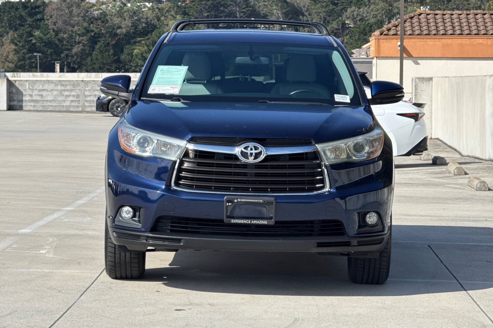 Used 2015 Toyota Highlander Plus FWD image 6