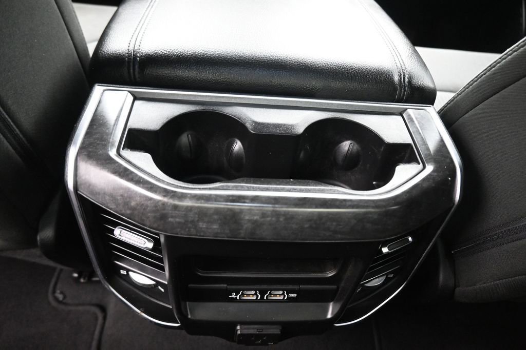 Used 2019 RAM 1500 Big Horn AWD/4WD image 38