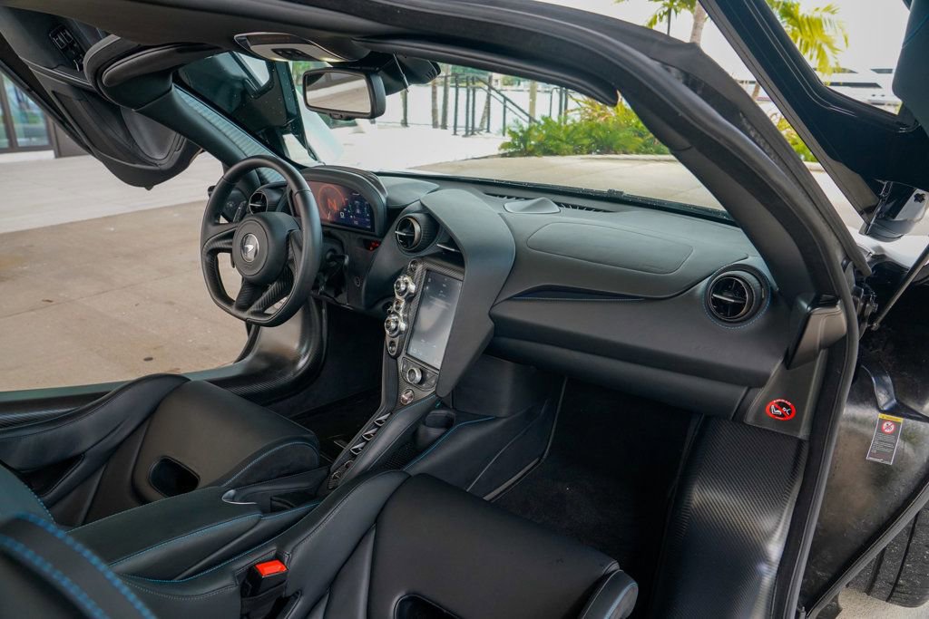 Used 2021 McLaren 765LT image 79