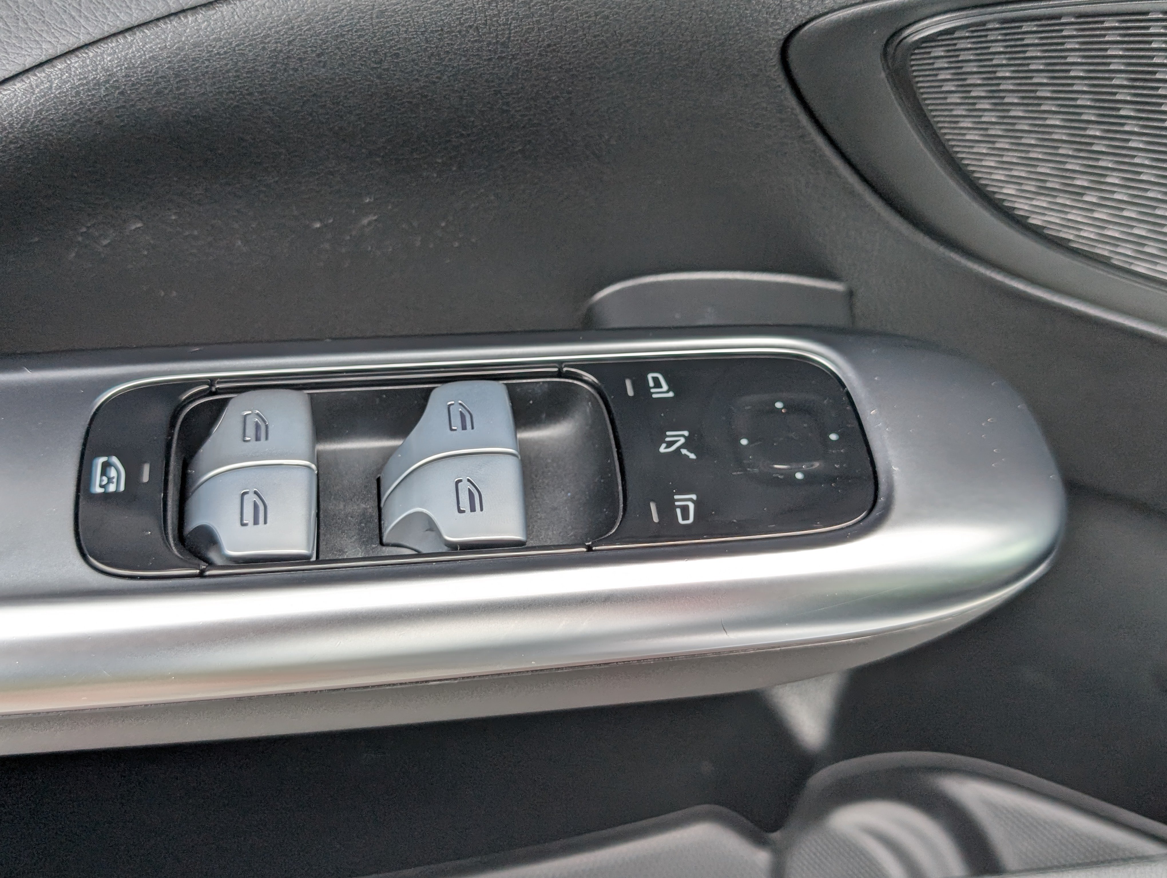 Used 2023 Mercedes-Benz C 300 4MATIC Sedan image 20