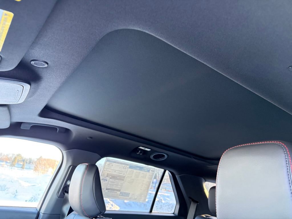 New 2026 Ford Explorer ST-Line w/ ST-Line Street Pack image 23