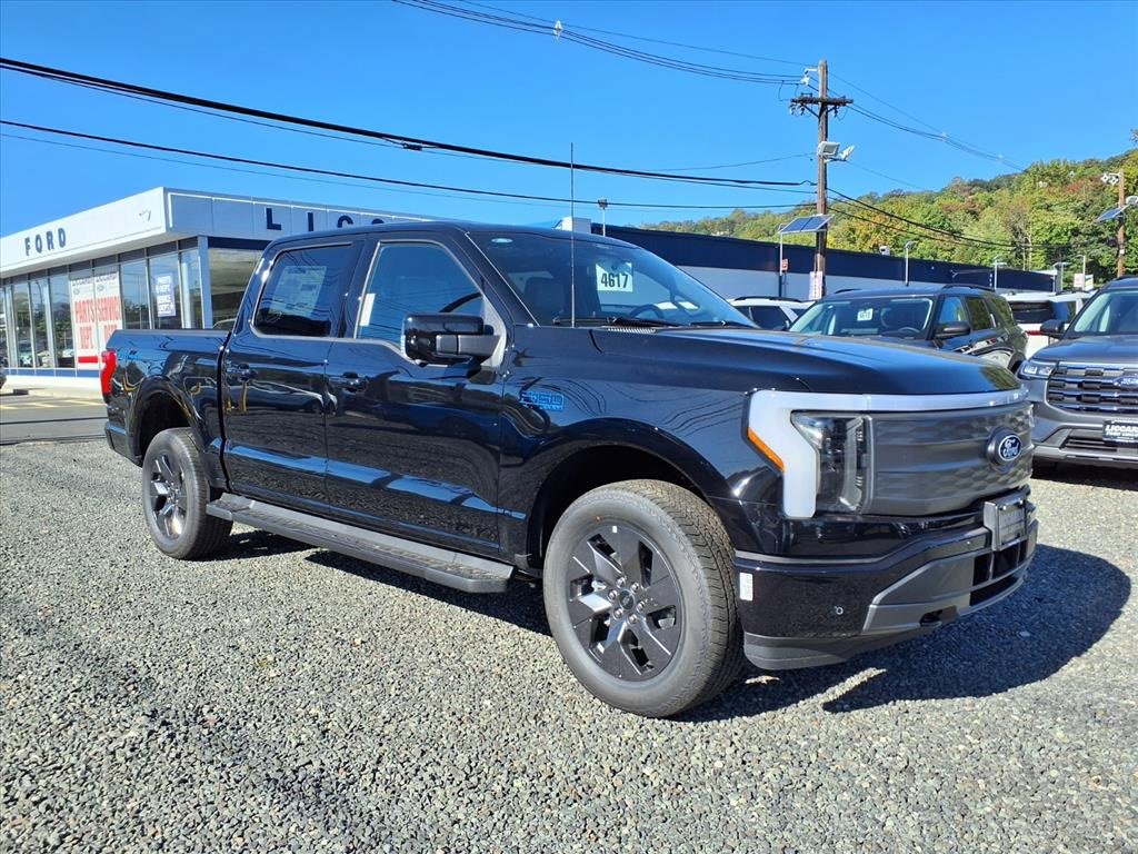 New 2025 Ford F150 Lightning Lariat