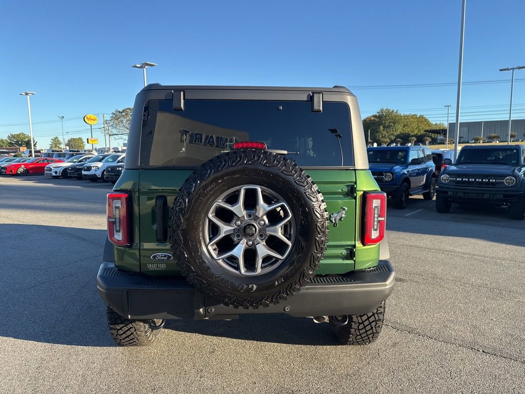 New 2025 Ford Bronco Badlands image 4