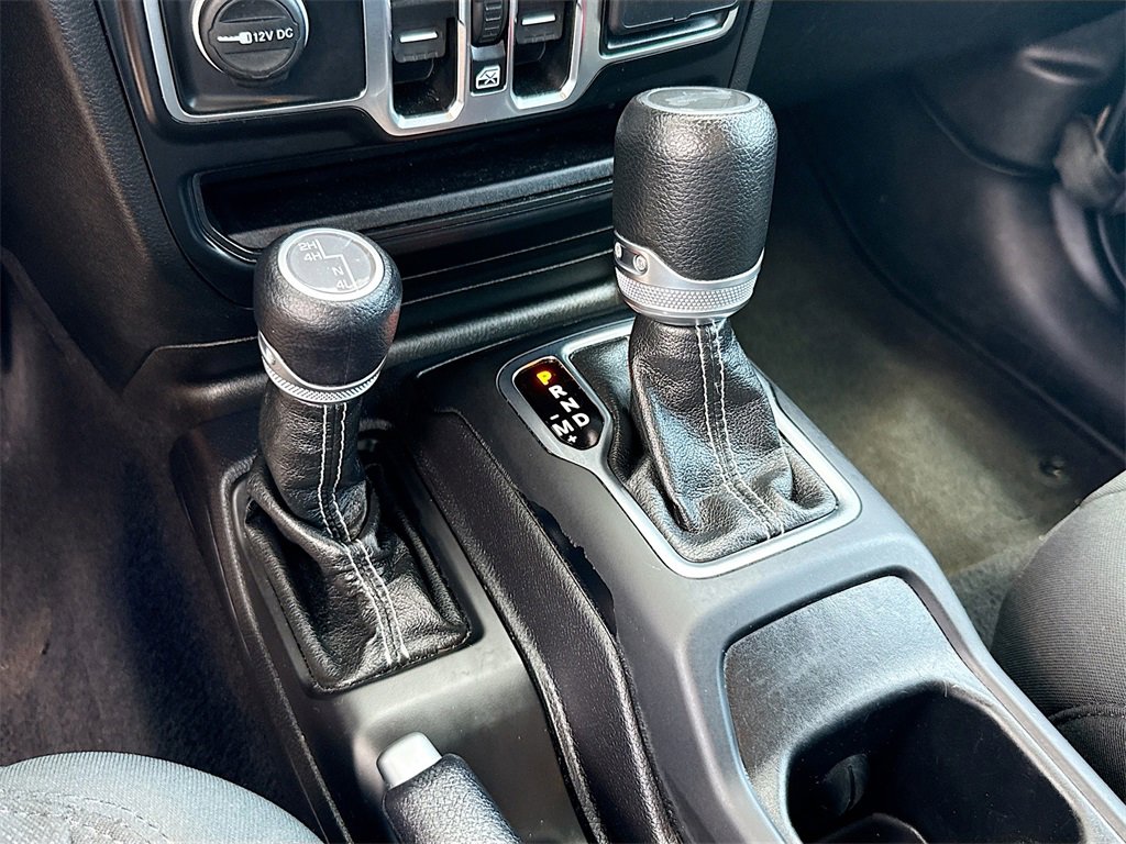 Used 2021 Jeep Wrangler Unlimited Sahara image 17