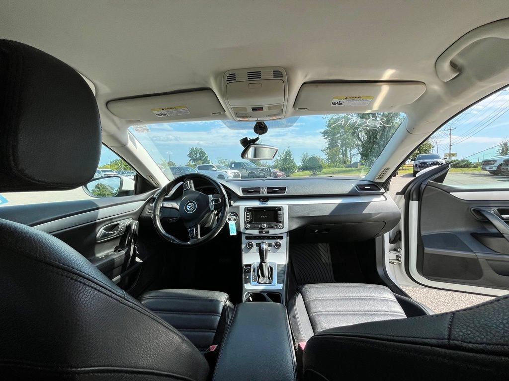Used 2014 Volkswagen CC R-Line FWD image 13