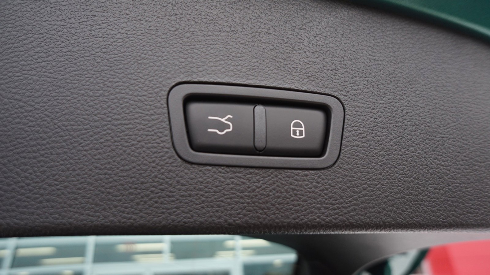 New 2024 Alfa Romeo Tonale Veloce image 11