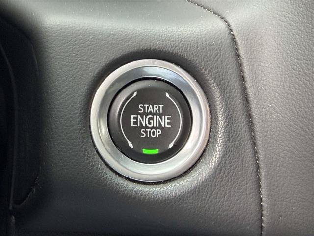 Used 2023 GMC Yukon XL SLE AWD/4WD image 26