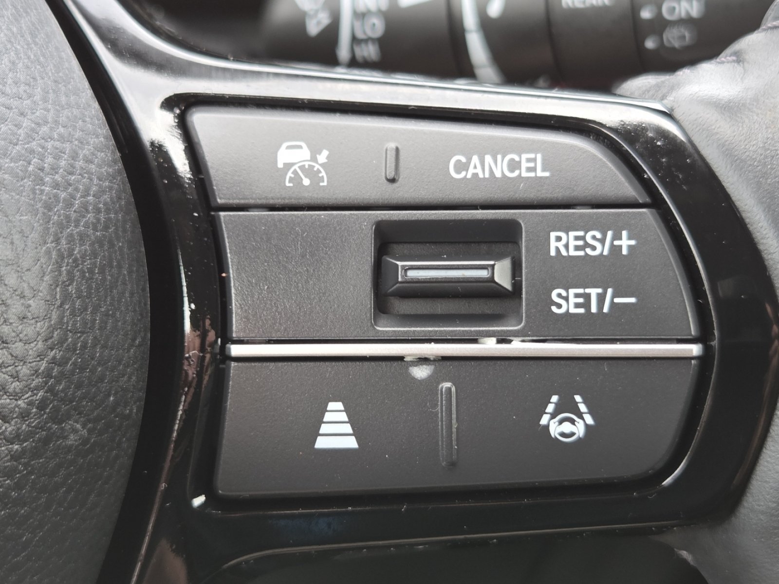 Certified 2024 Honda CR-V EX-L image 10