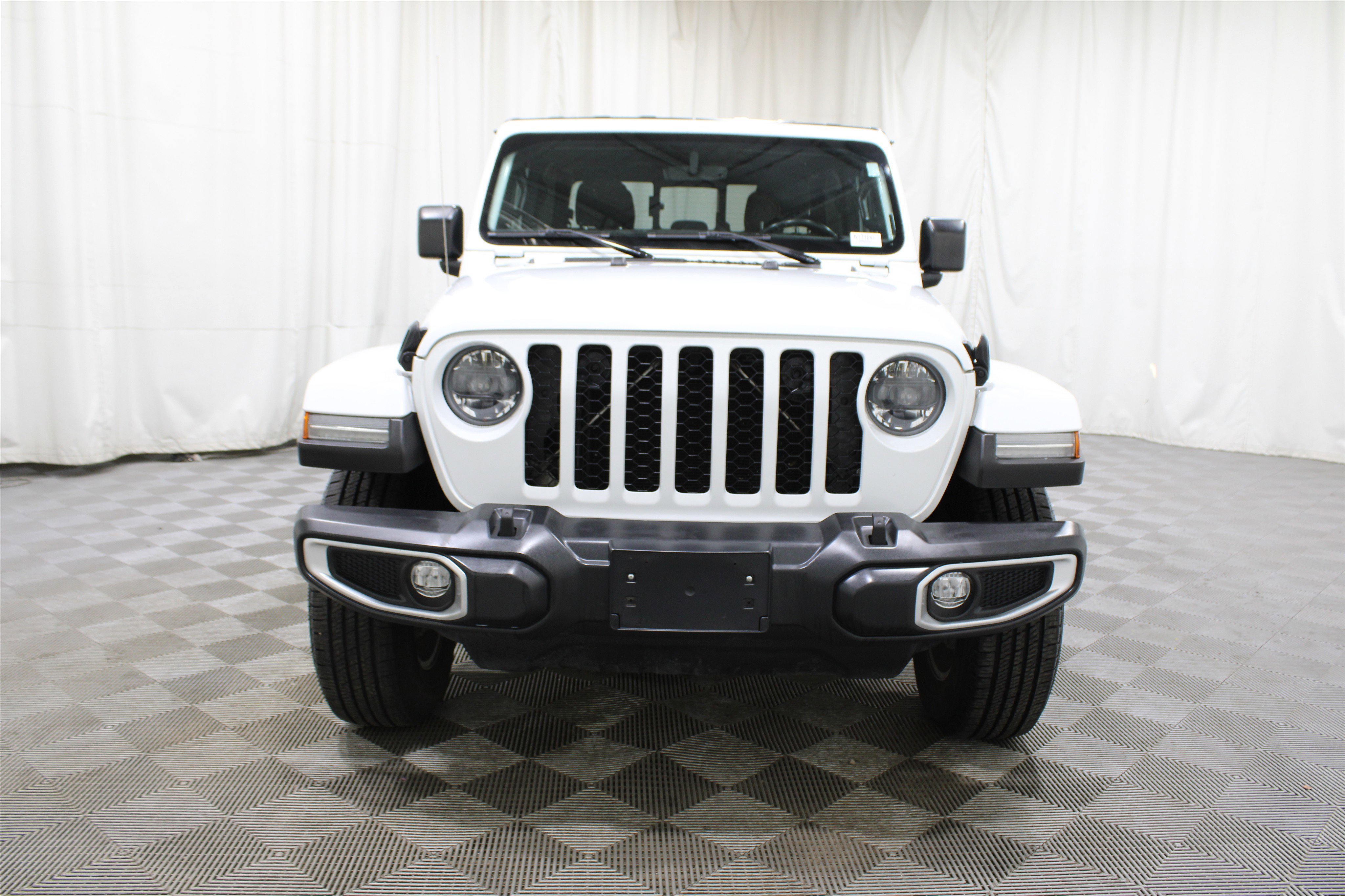 Used 2023 Jeep Gladiator Sport image 38