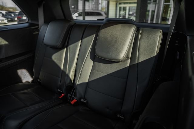 Certified 2025 Mercedes-Benz GLS 450 4MATIC image 36