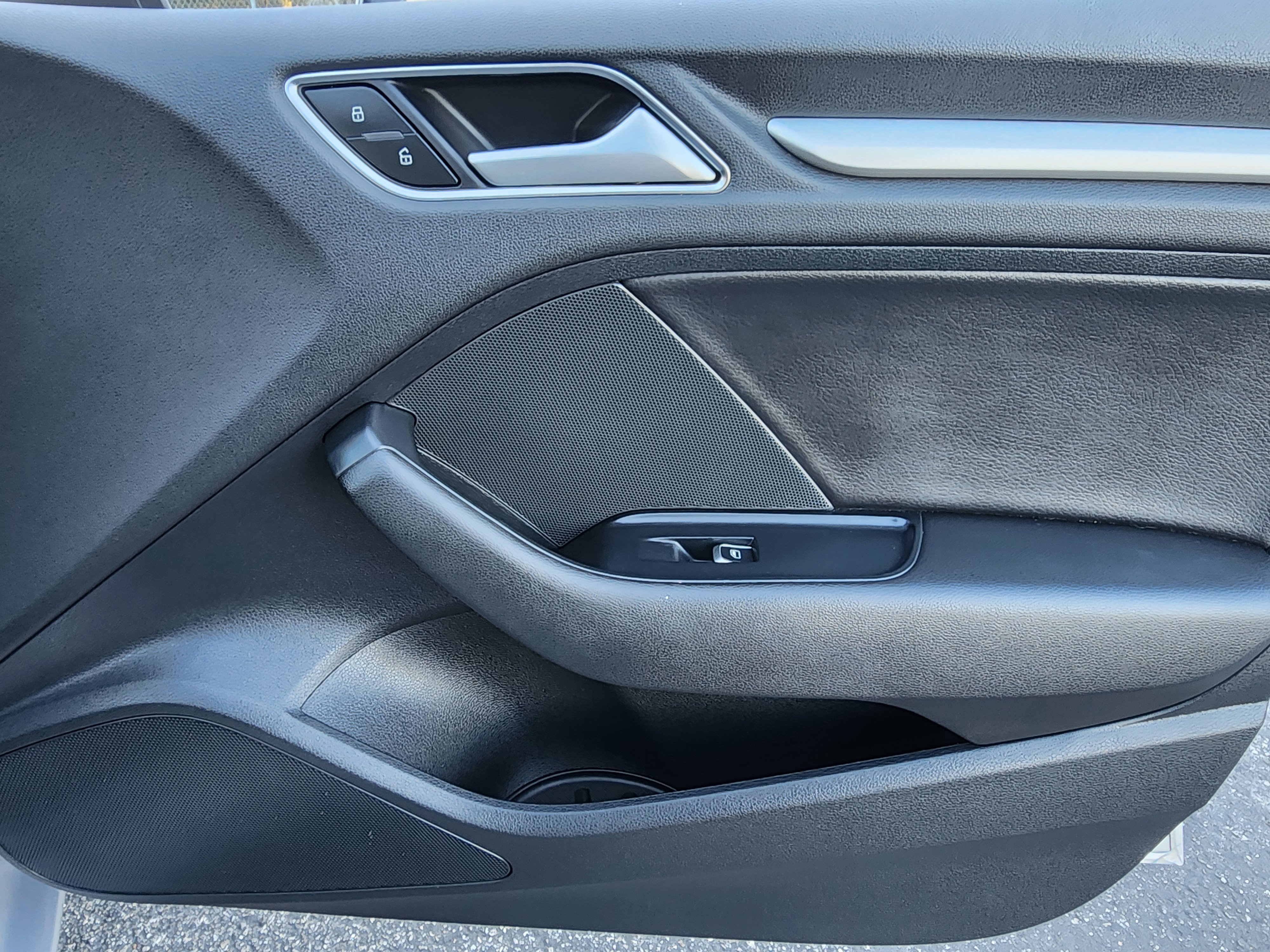 Used 2016 Audi A3 1.8T Premium image 12