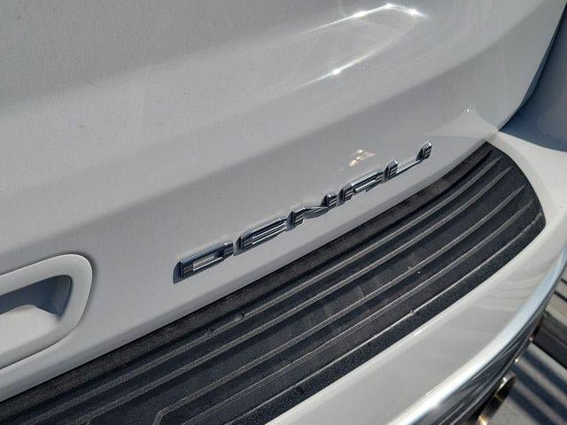 Used 2023 GMC Yukon XL Denali w/ Denali Reserve Package AWD/4WD image 8
