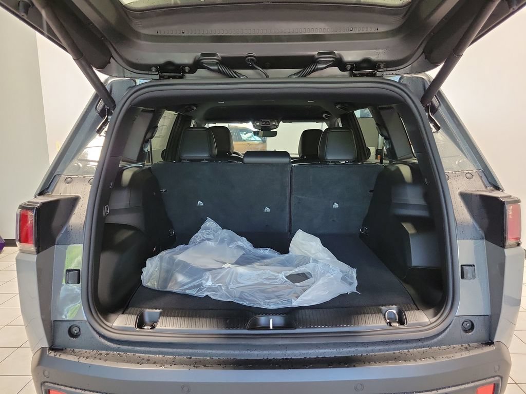 New 2026 Jeep Cherokee Limited AWD/4WD image 8