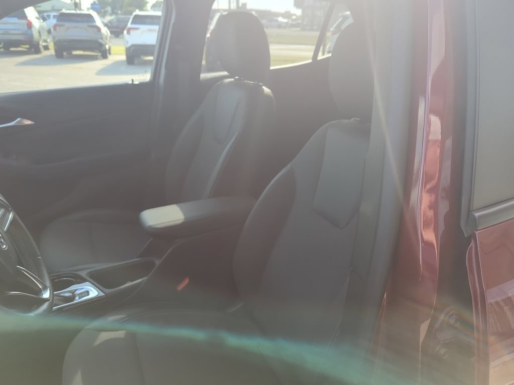 Used 2023 Buick Encore GX Preferred w/ Cold Weather Comfort Package FWD image 20