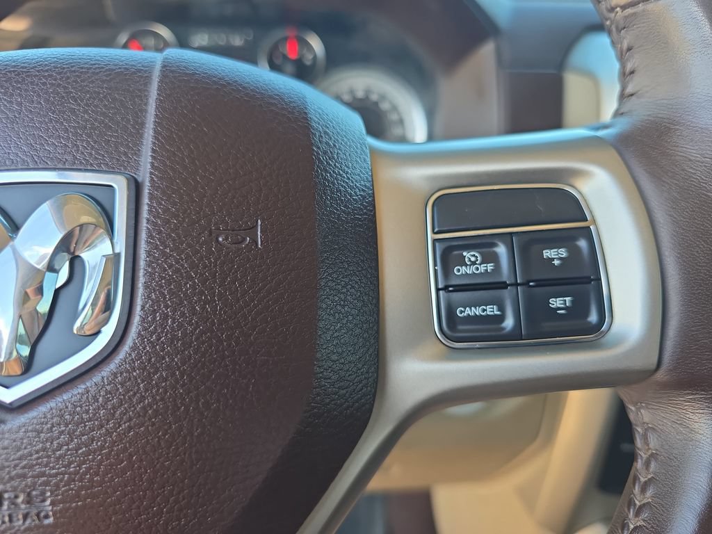 Used 2018 RAM 3500 Laramie AWD/4WD image 18