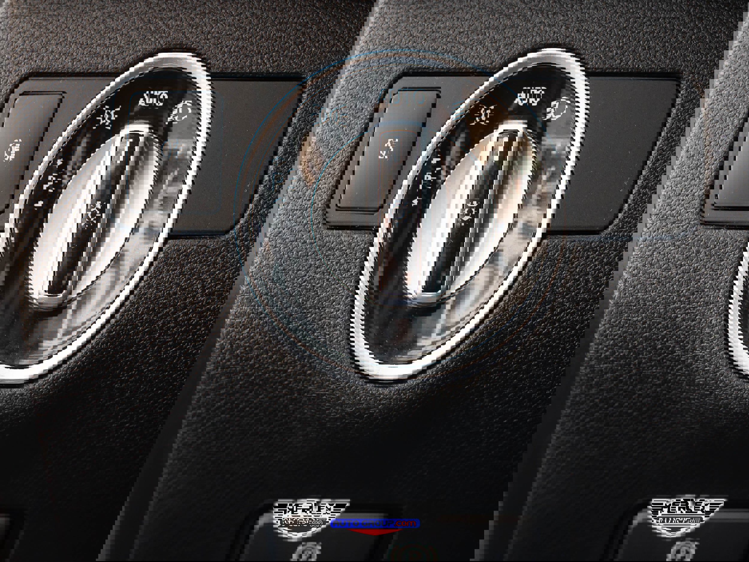 Used 2018 Mercedes-Benz GLS 450 4MATIC w/ Premium Package image 35