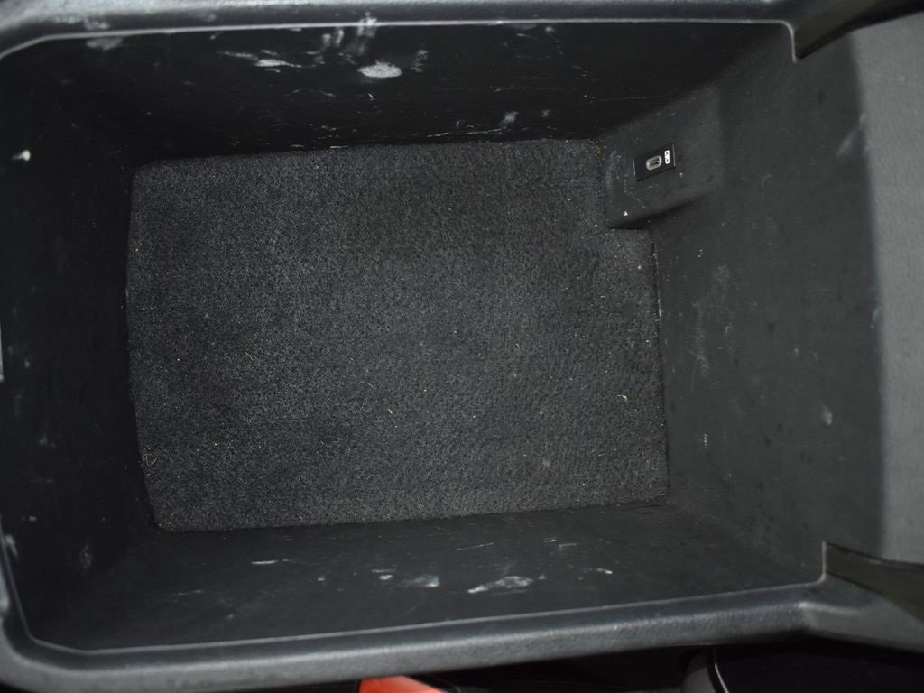 Used 2021 Volkswagen Atlas SEL Premium image 19