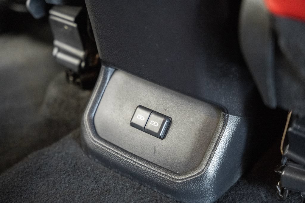 Used 2022 Toyota Highlander XSE AWD/4WD image 27