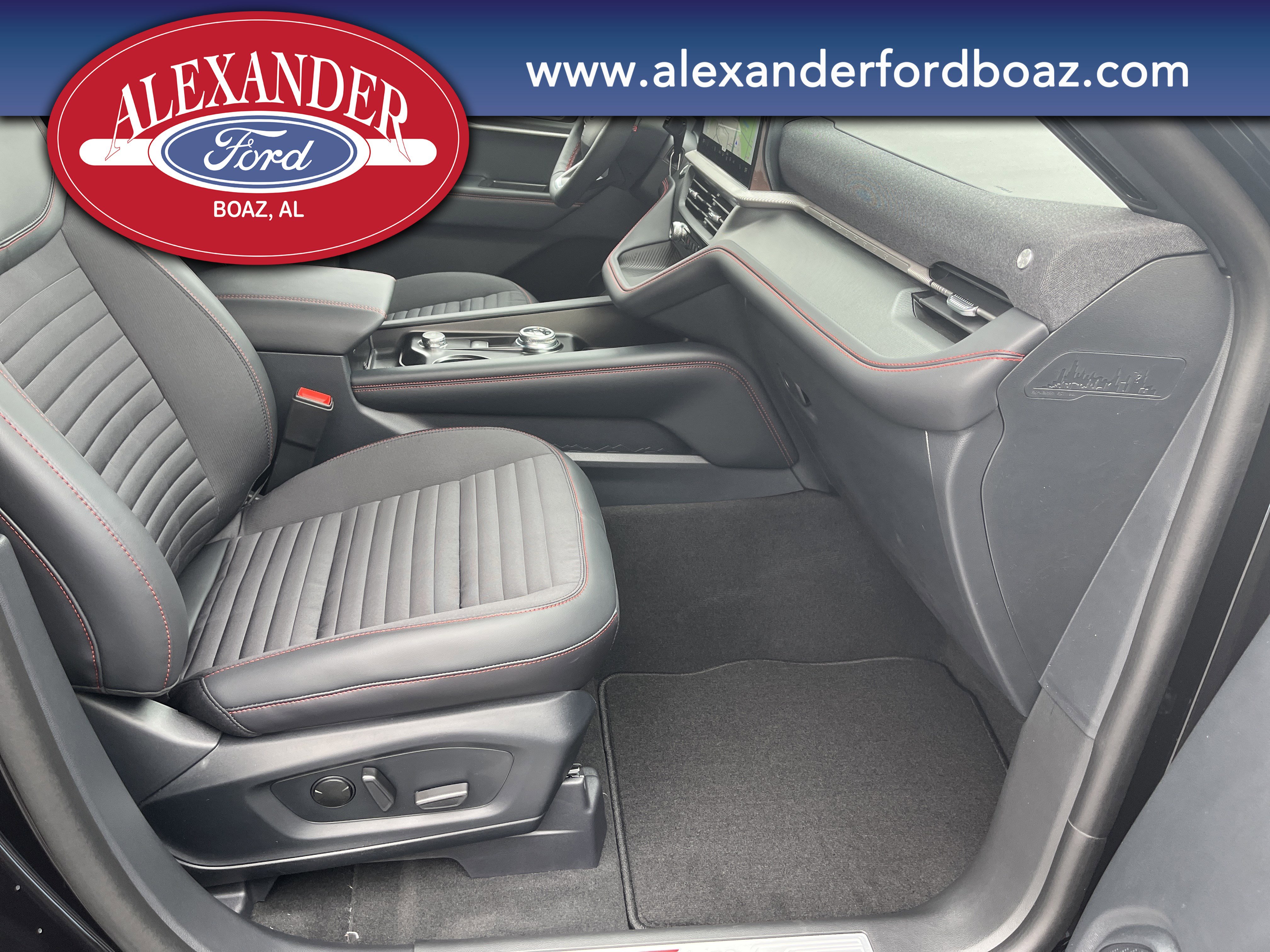 New 2026 Ford Explorer ST-Line image 15