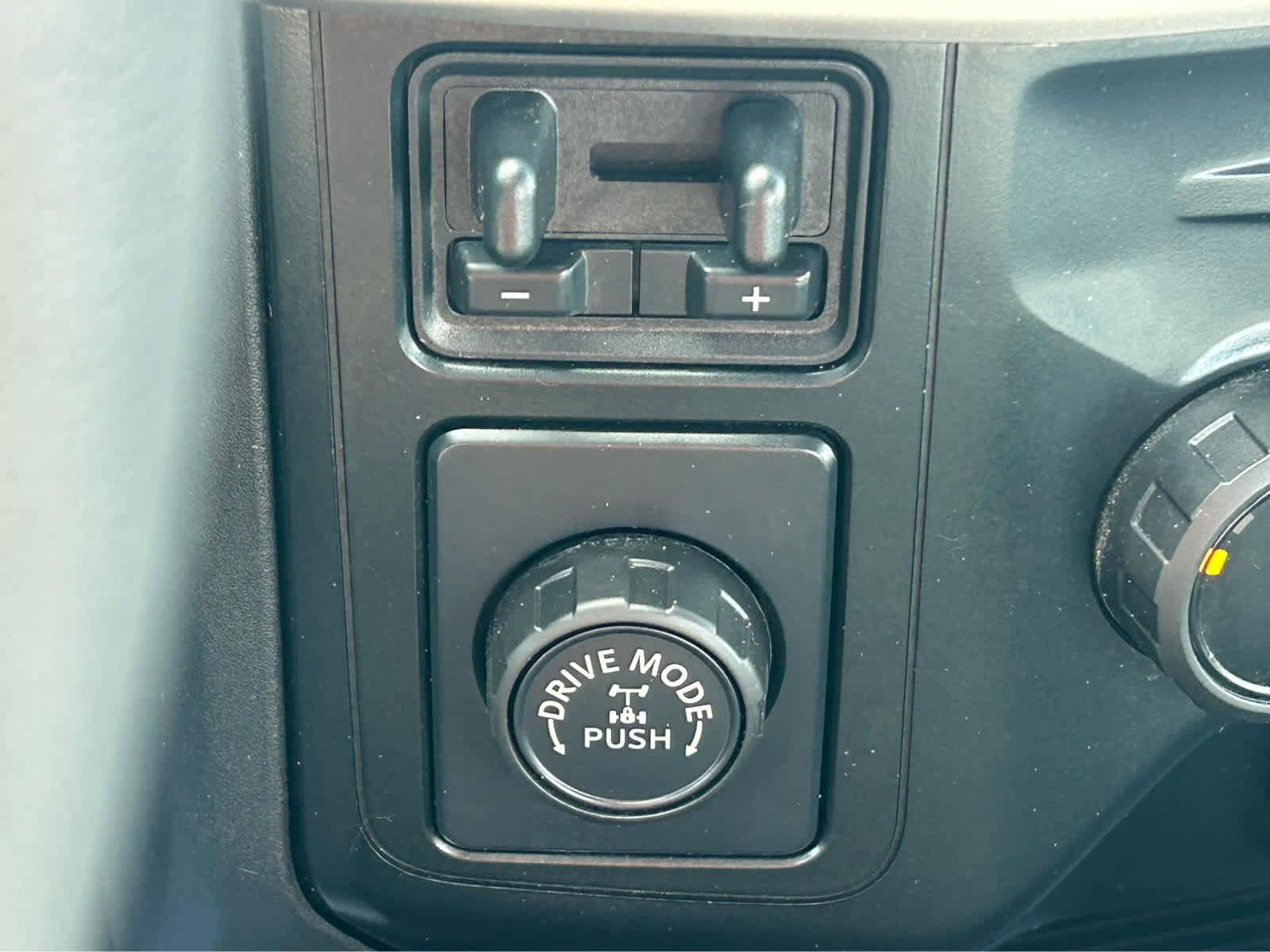 Used 2023 Ford F250 XL w/ XL Driver Assist Package RWD image 32