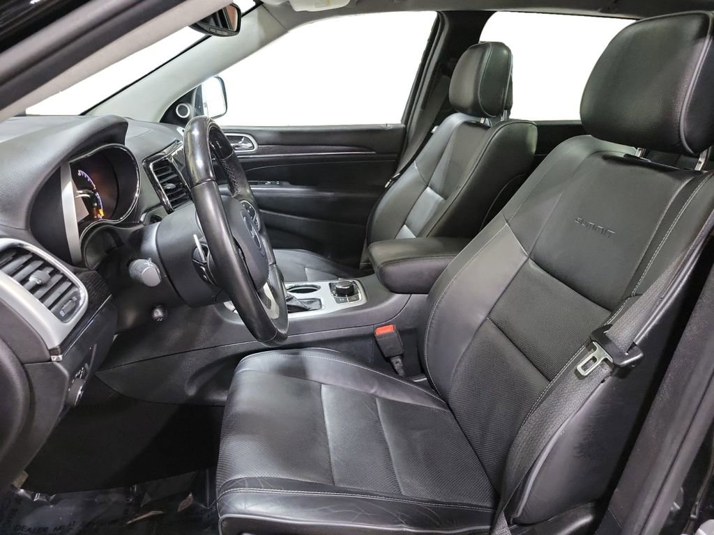 Used 2020 Jeep Grand Cherokee Summit w/ Platinum Series Group image 13