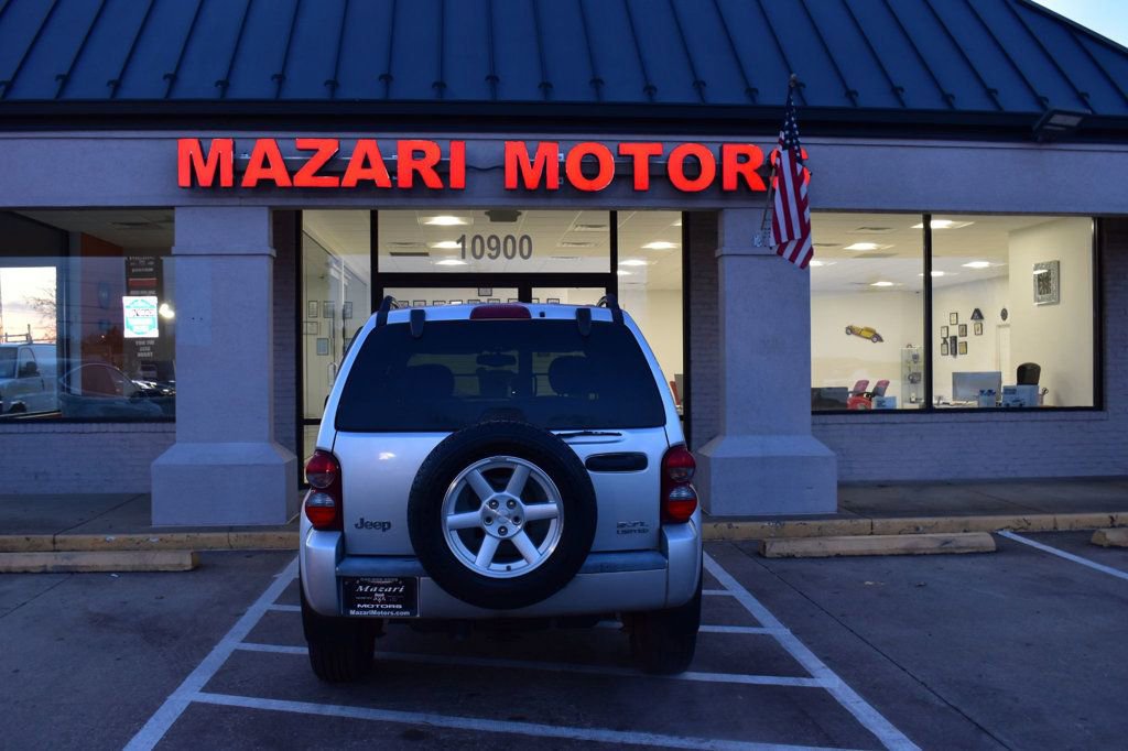 Used 2005 Jeep Liberty Limited image 10