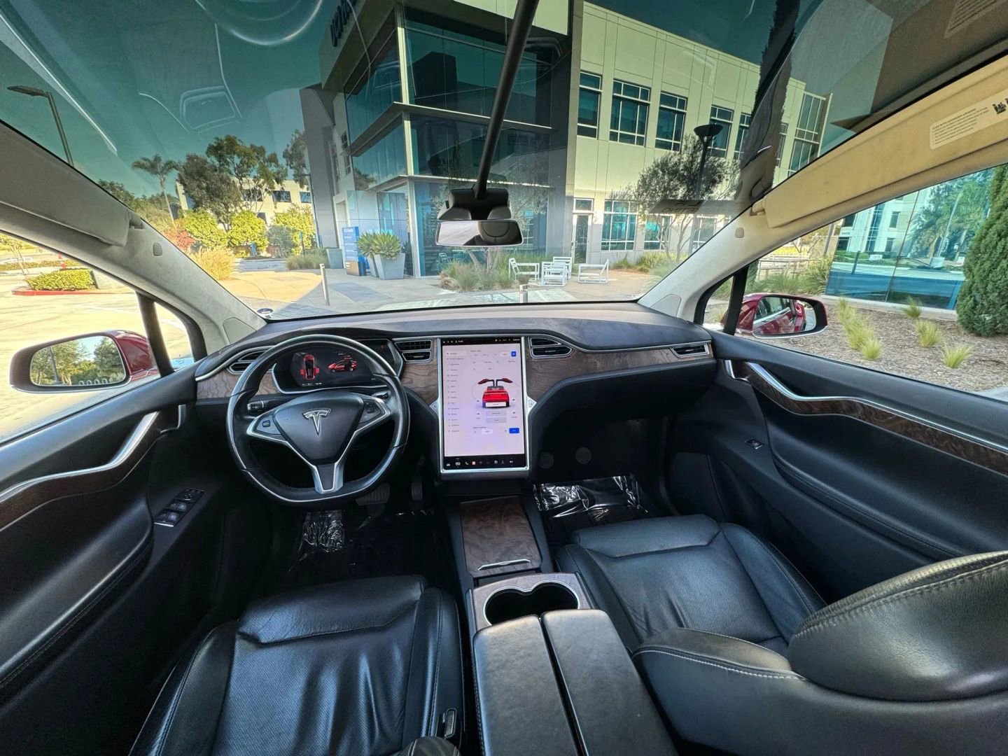 Used 2020 Tesla Model X Long Range AWD/4WD image 14