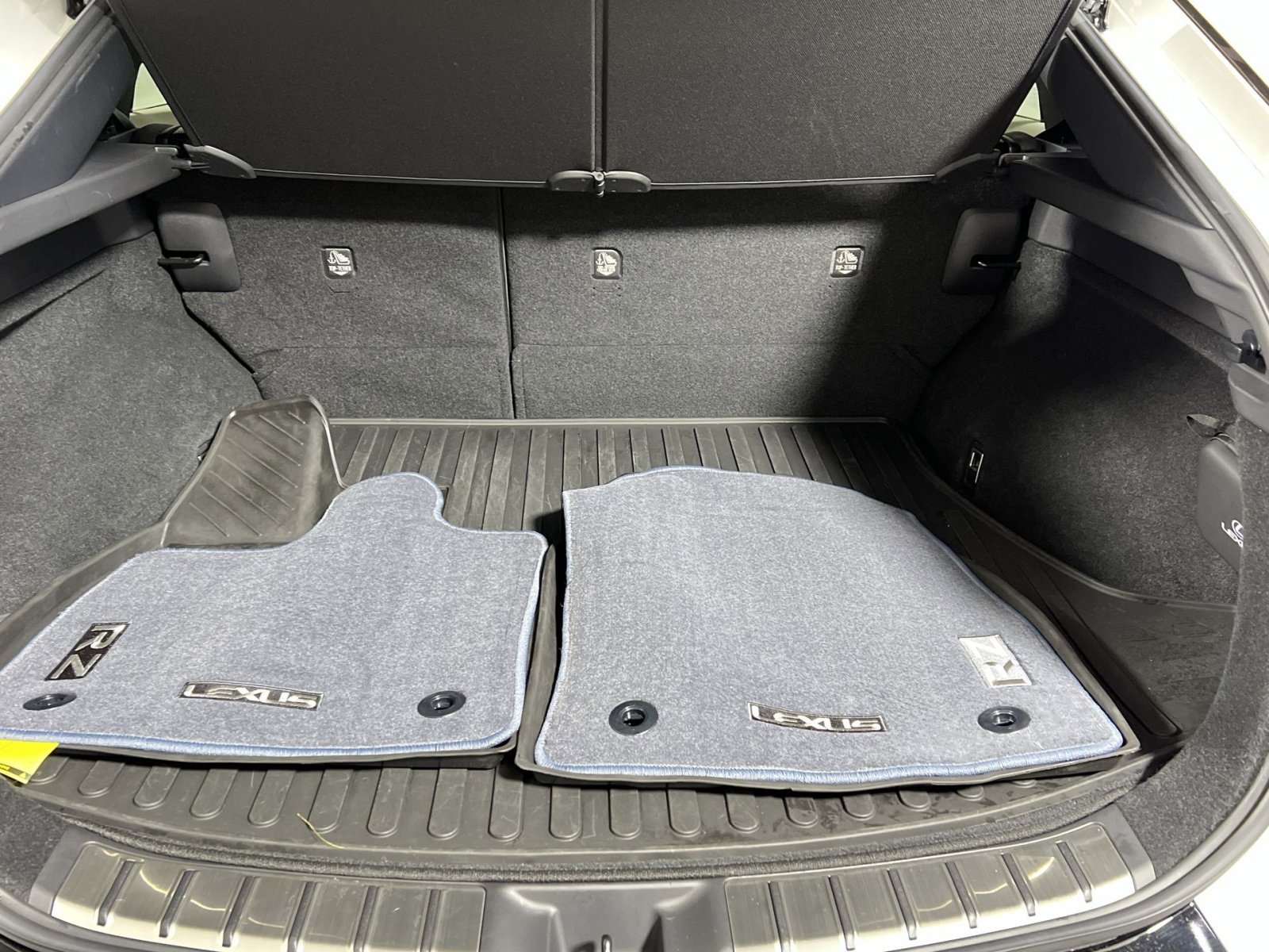 Used 2023 Lexus RZ 450e Premium w/ Accessory Package (2T) image 25