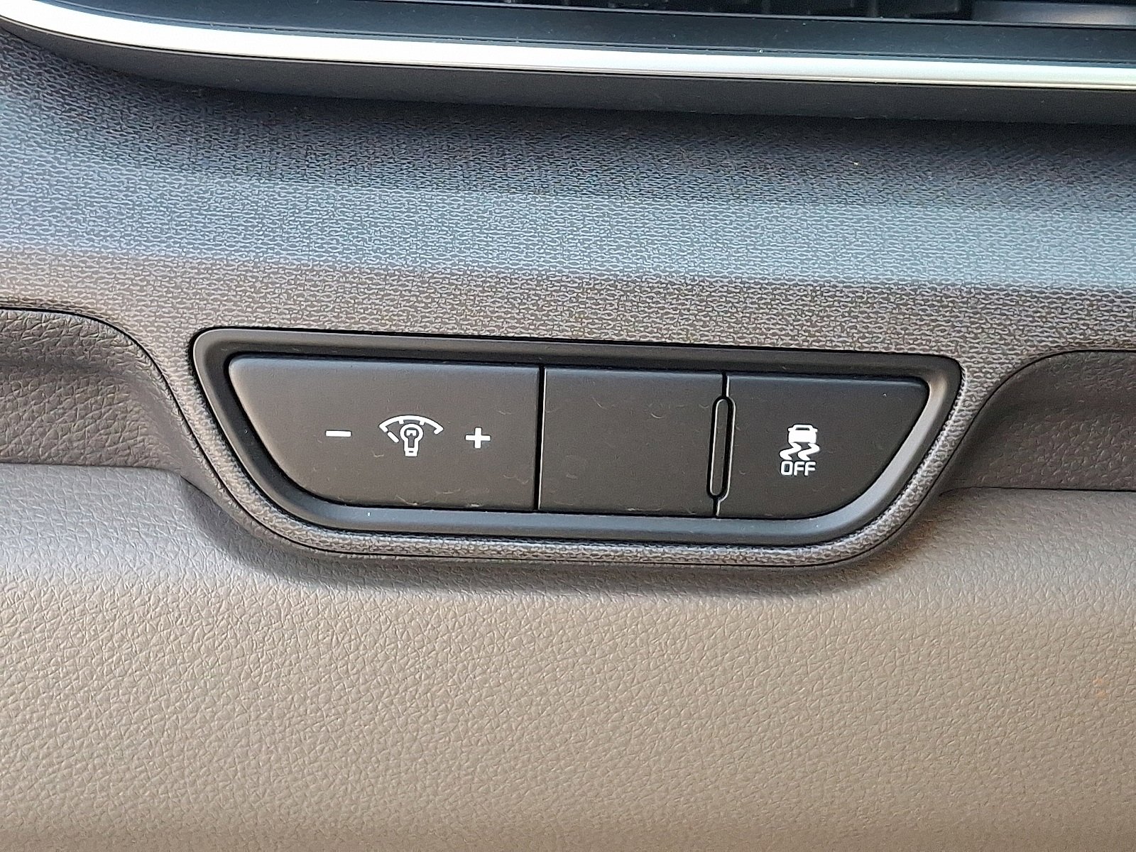 Used 2025 Kia Carnival SX image 27