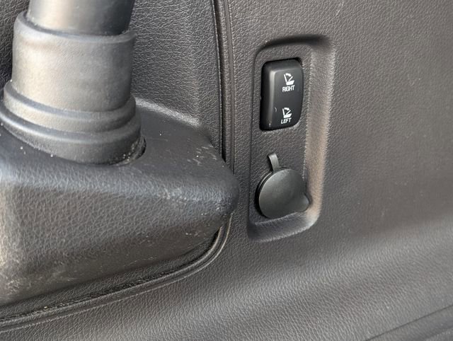 Used 2013 Ford Edge SEL image 13