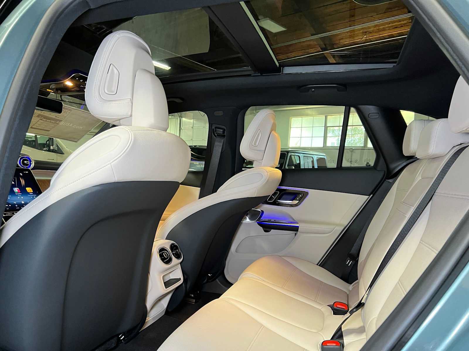 New 2027 Mercedes-Benz GLC 300 4MATIC image 19