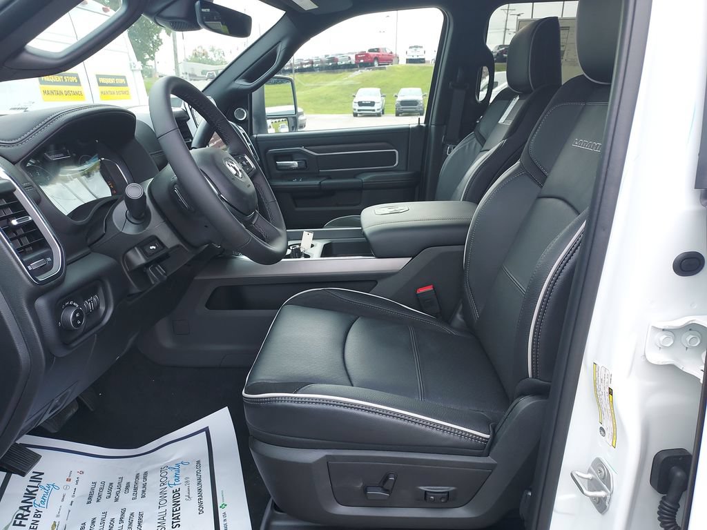 New 2027 RAM 2500 Laramie w/ Night Edition AWD/4WD image 13