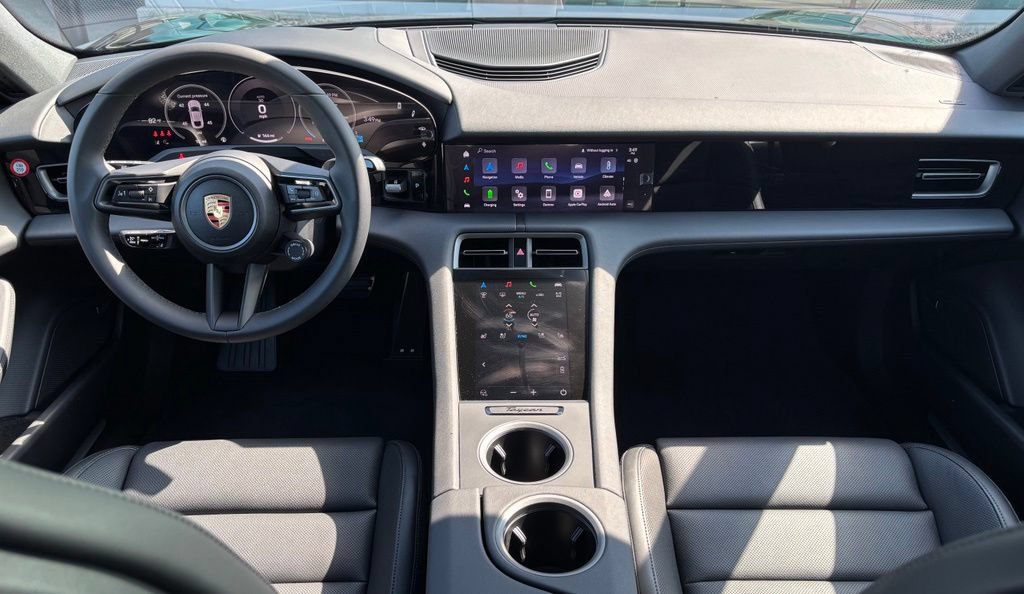 New 2026 Porsche Taycan 4S AWD/4WD image 23