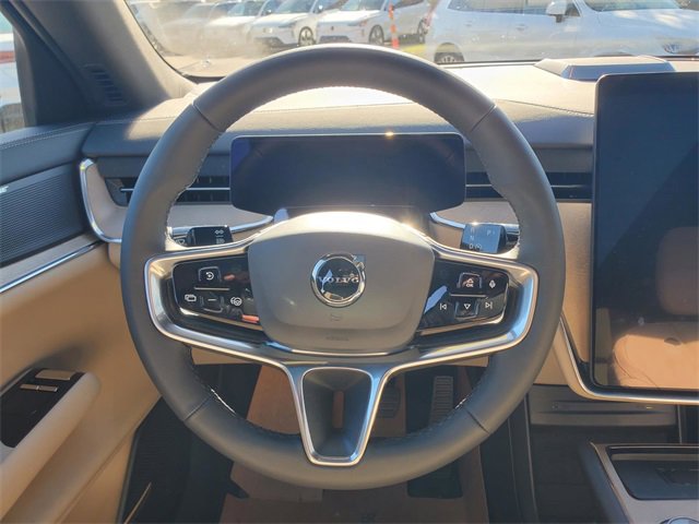New 2025 Volvo EX90 Plus w/ Protection Package Premier image 27