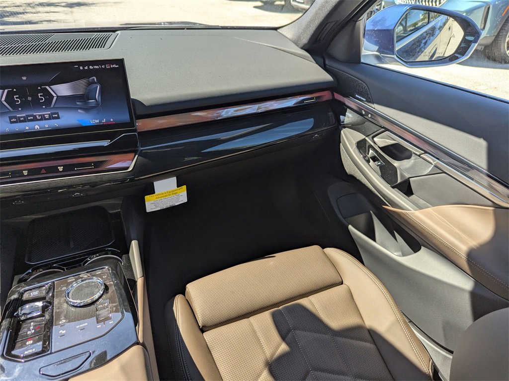 New 2026 BMW i5 eDrive40 w/ Executive Package image 16