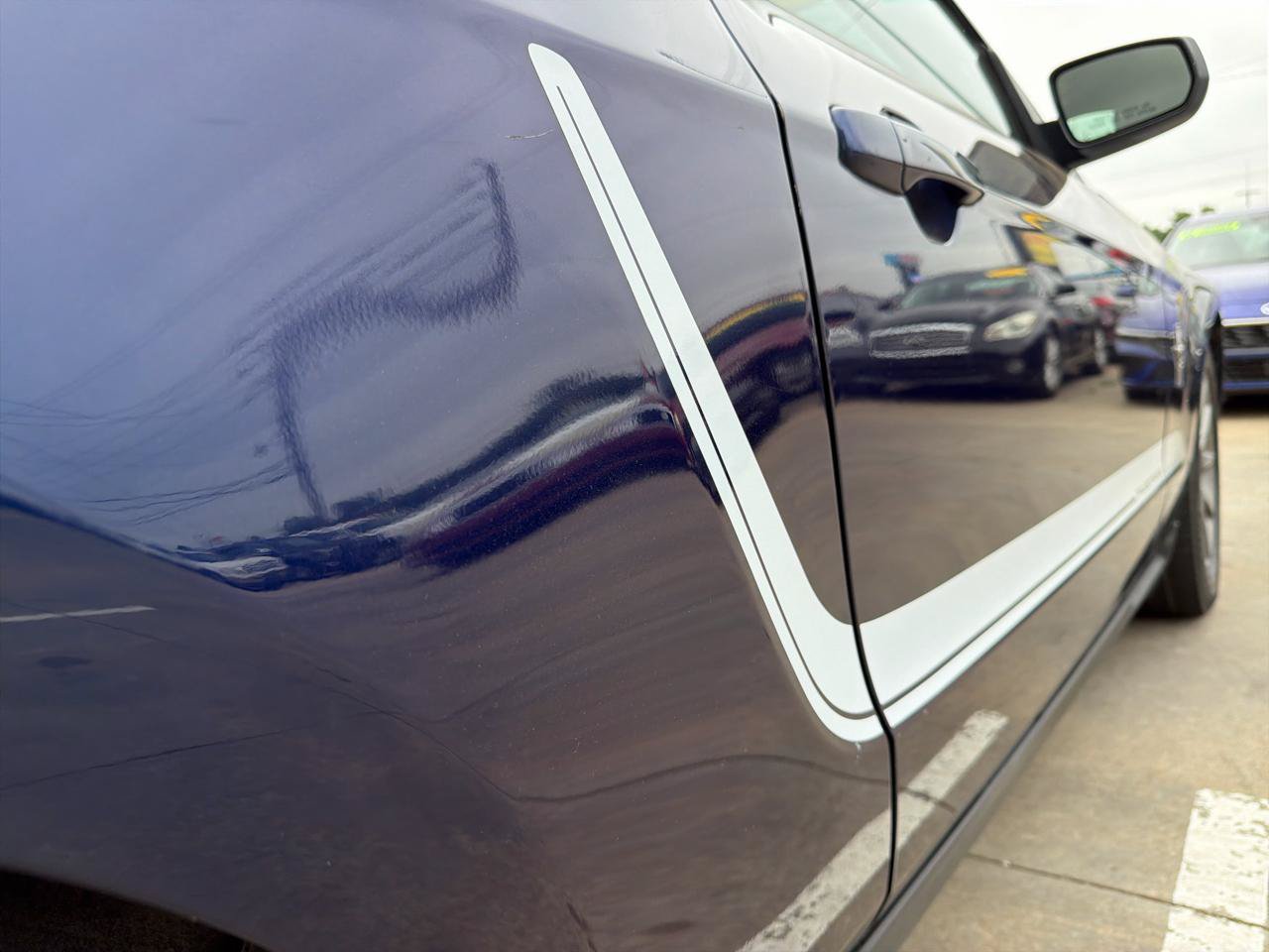 Used 2010 Ford Mustang Coupe RWD image 34